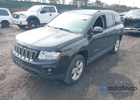 2011 Jeep Compass Sport z USA, uszkodzony, nr VIN 1J4NF1FB4BD154915